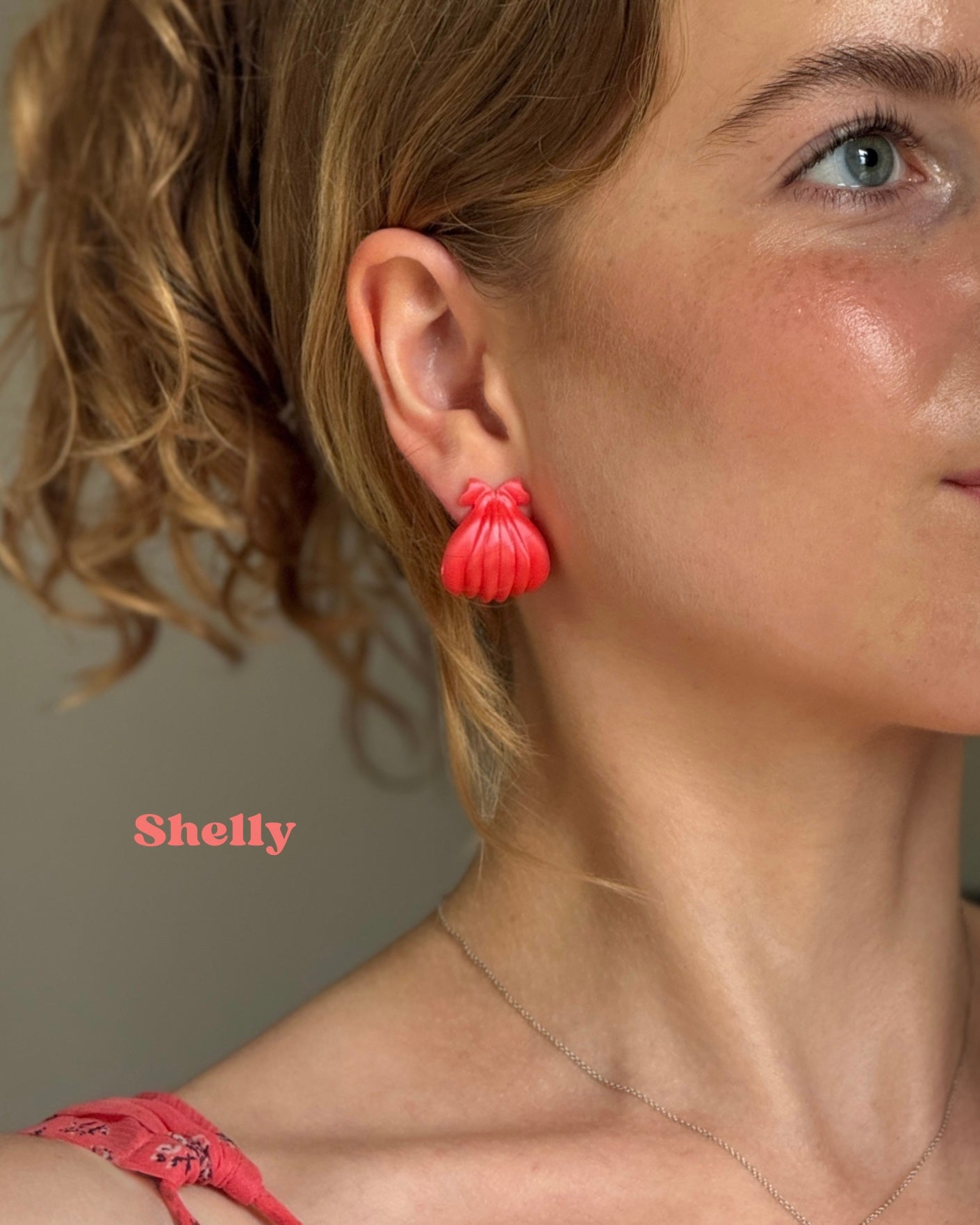 Shelly - Coral